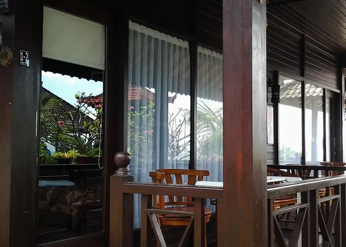 Guest house The Huts 2*